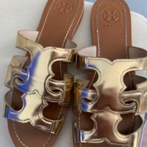 Tory Burch Light Gold 712 Sandals